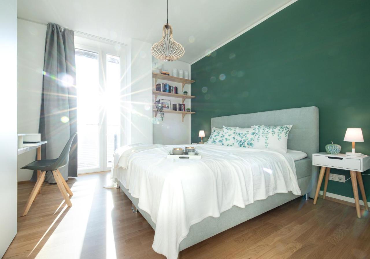 New Luxury Overlooking Wien